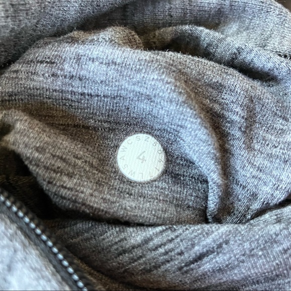 Lululemon Free to Roam Jogger - Picture 6 of 7